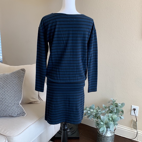 Lou & Gray Dress - Picture 3 of 5